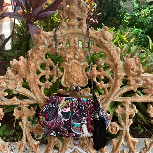 Aria by Mary Frances Bag 🌺!! - Picture 8 of 15